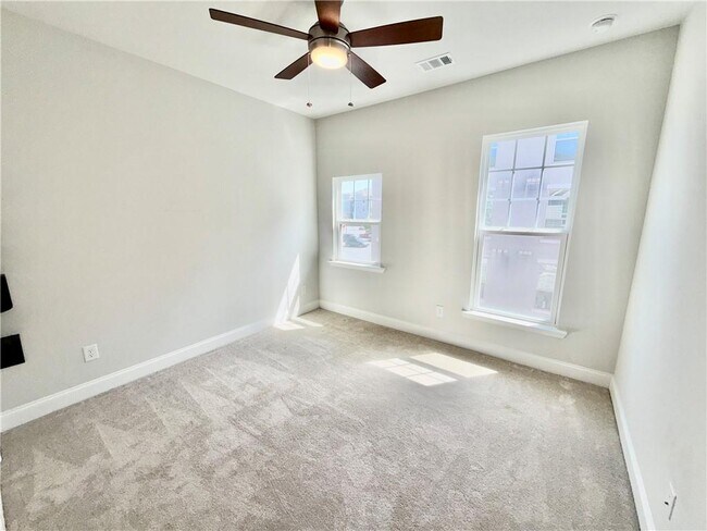 Building Photo - 361 Watson Ave