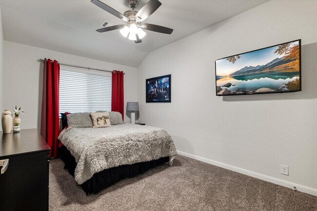 Building Photo - 3225 Sioux Trl