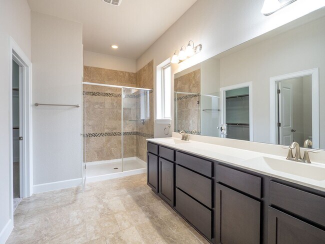 Building Photo - 18612 Rio Chama Ln