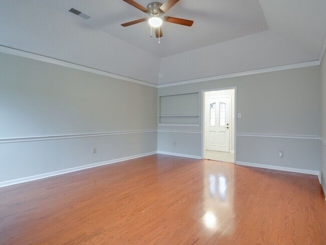 Building Photo - Renovated in Germantown Trails!