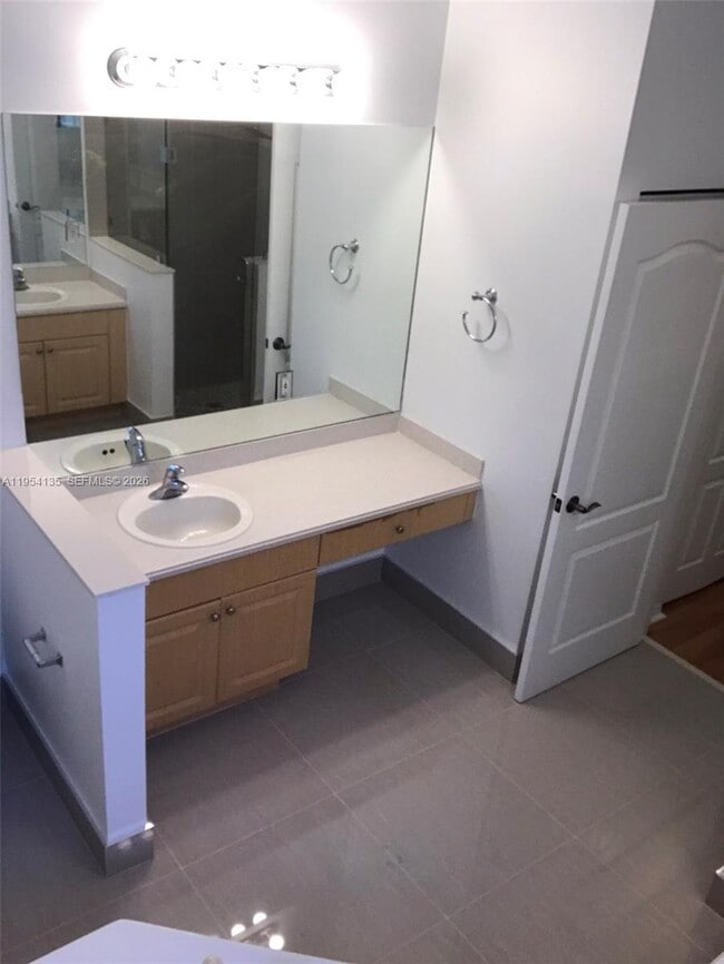 Building Photo - 19351 SW 61st St