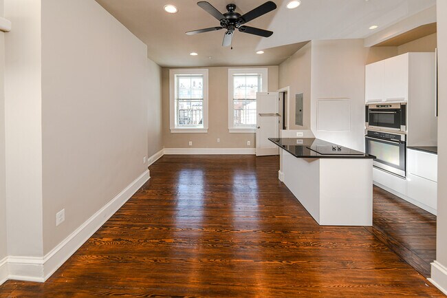 Building Photo - 808 N Calvert St