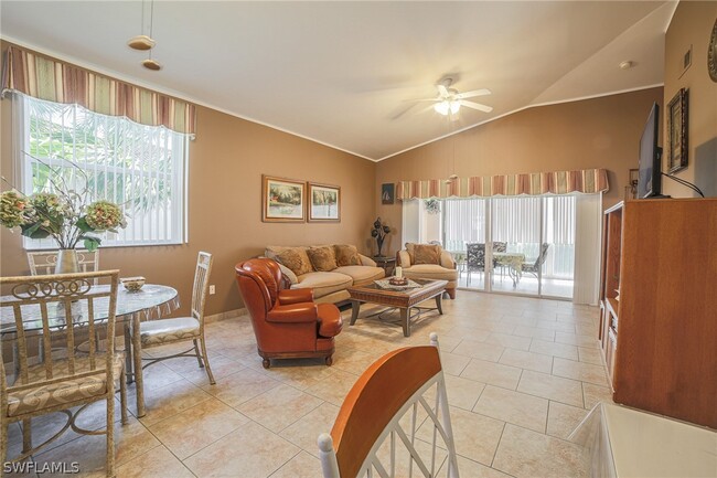 Building Photo - 15561 Bellamar Dr