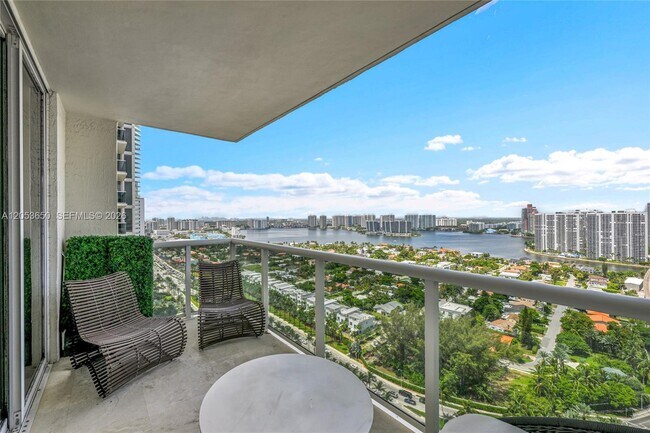 Building Photo - 19111 Collins Ave