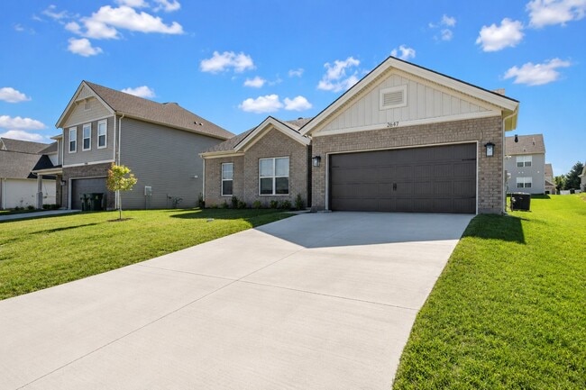 Building Photo - 2647 Hauschild Dr