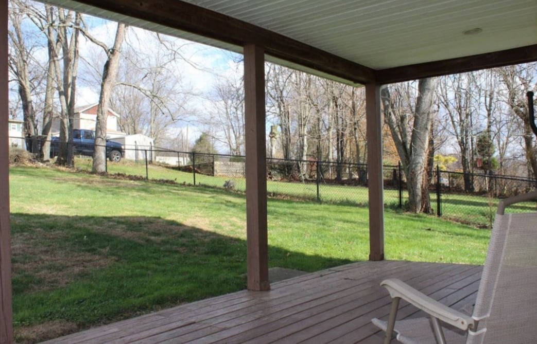 Building Photo - 6 S Main St