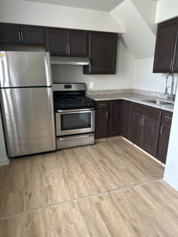 Building Photo - 1900 Maryland Ave