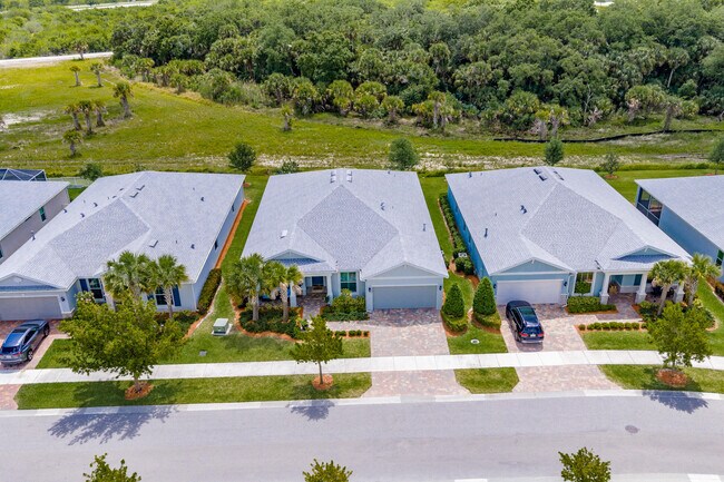 Building Photo - 10281 SW Captiva Dr