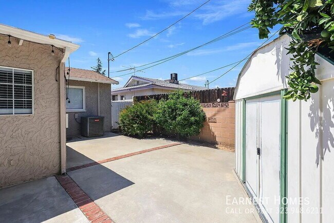 Building Photo - 22459 Covello St