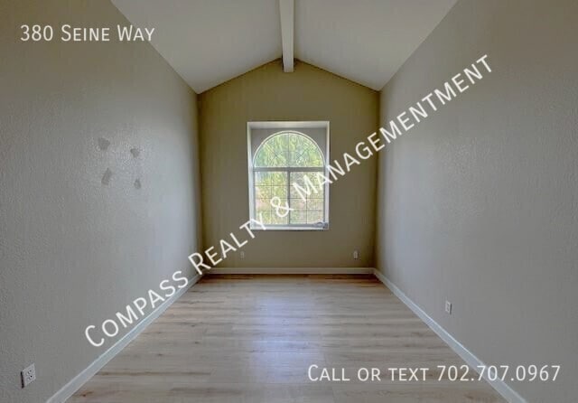 Building Photo - 380 Seine Way