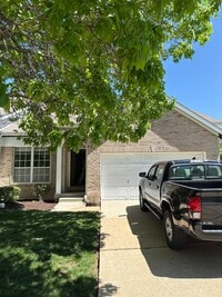 Building Photo - 1350 Parkview Estates Dr