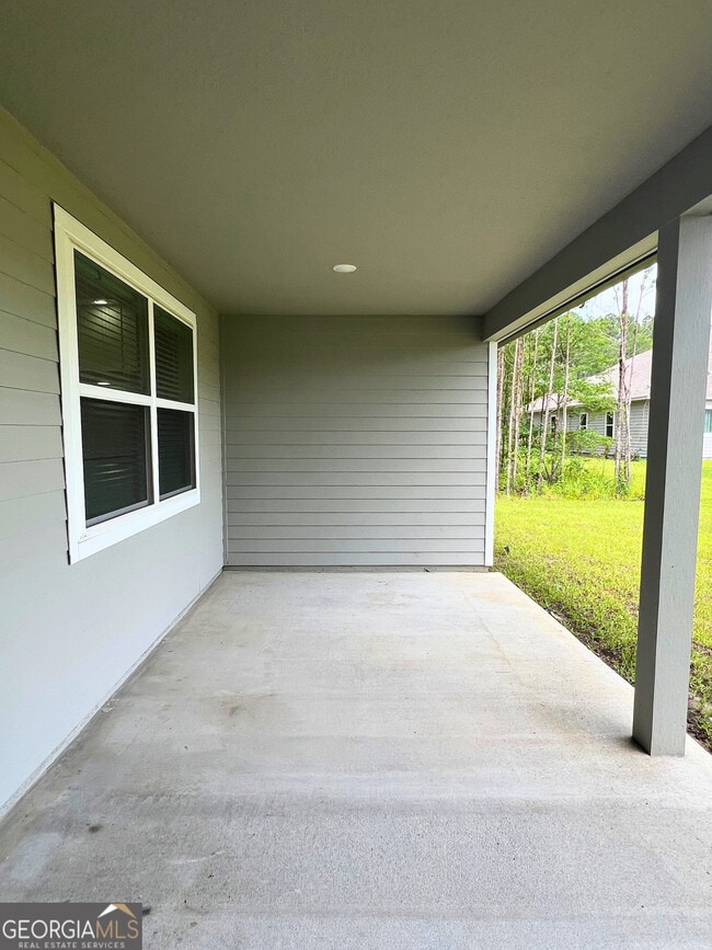 Building Photo - 111 Breakwater Lp