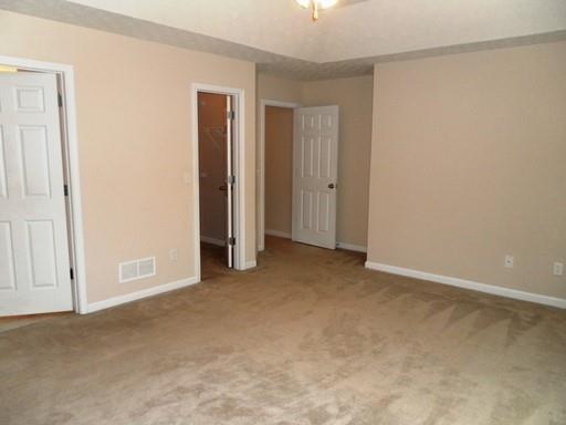 Building Photo - 206 Overlook Pointe