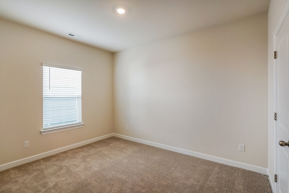 Building Photo - 3451 Quintana Dr