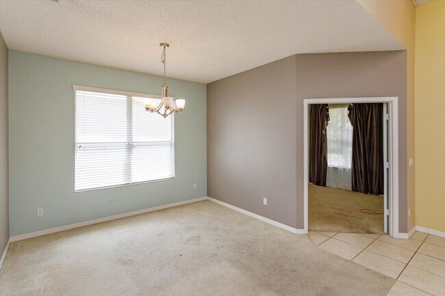 Building Photo - 5537 Burlwood Dr