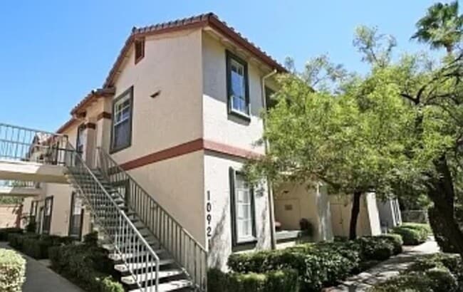 Building Photo - 10921 Sabre Hill Dr