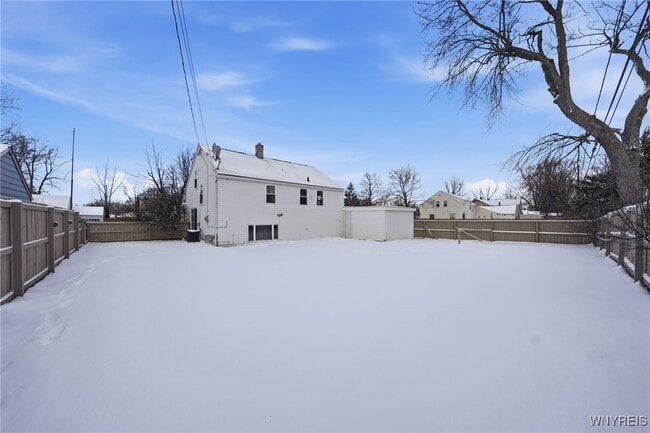 Building Photo - 151 Conant Dr