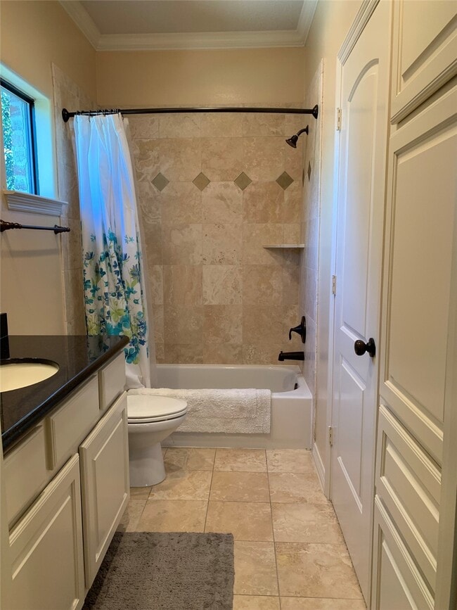 Building Photo - 5031 Cheena Dr