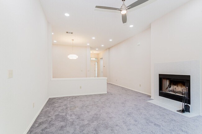 Building Photo - 13003 Tantivy Dr