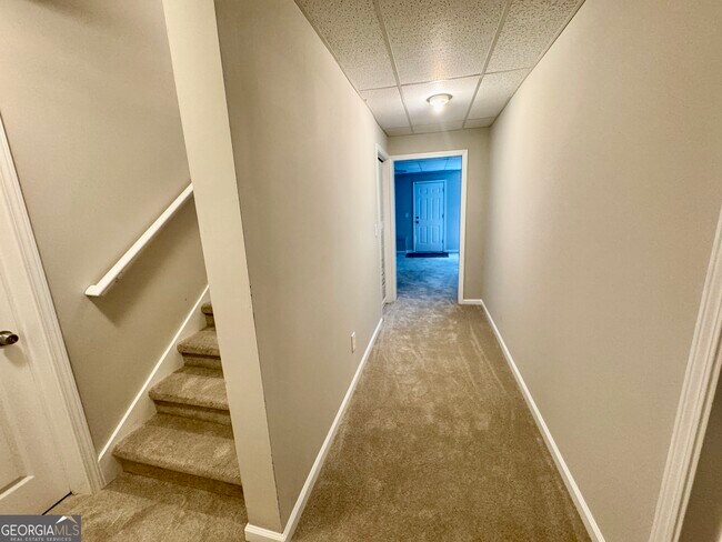 Building Photo - 1770 Highland Oaks Way NE