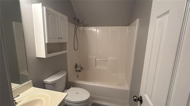 Building Photo - 4560 Dennington Trce