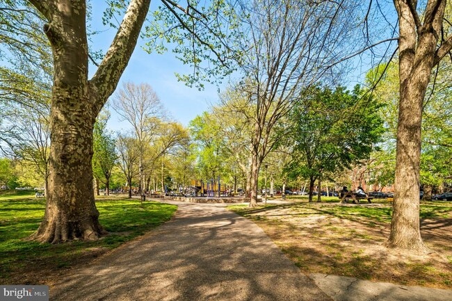 Building Photo - 1256 S 45th St