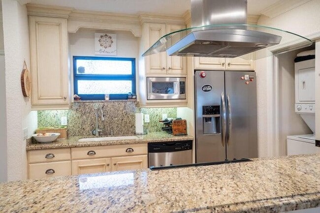 Building Photo - 13334 Polo Club Rd