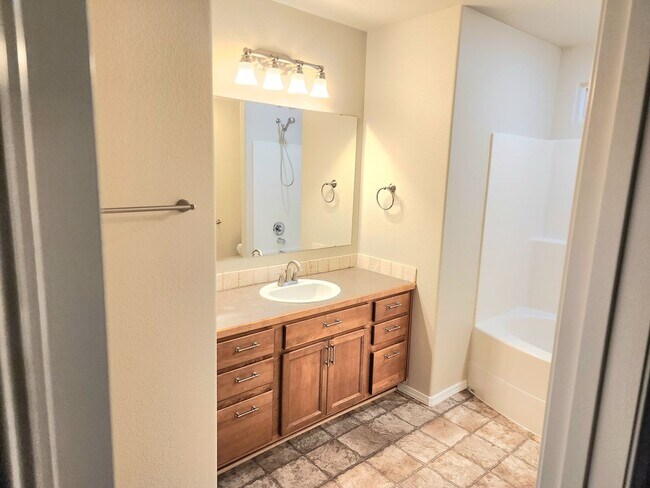 Building Photo - Move In Special- $500.00