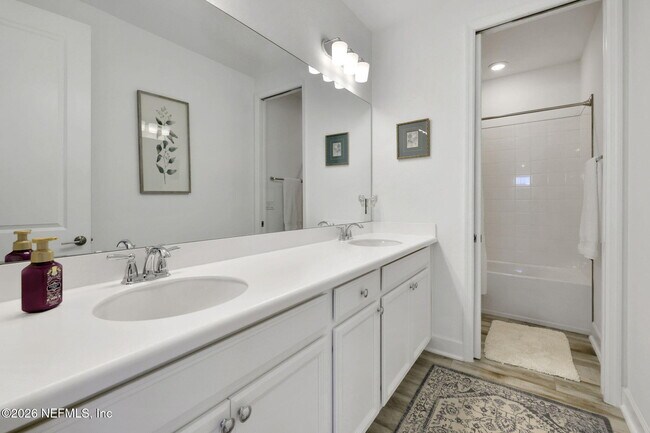 Building Photo - 175 Marquesa Cir