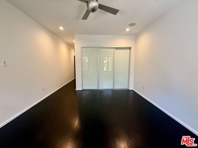 Building Photo - 4248 Lexington Ave