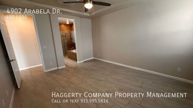 Building Photo - 4902 Arabela Dr