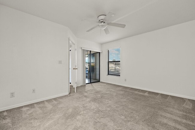 Building Photo - JK - Gulf access with dock and lift Boaters and Canal View Lover's Delight - 2 bedroom 2 bathroom...