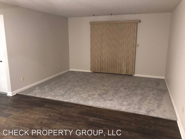Building Photo - 2 br, 1.5 bath House - 6516 Six Mile Lane #2