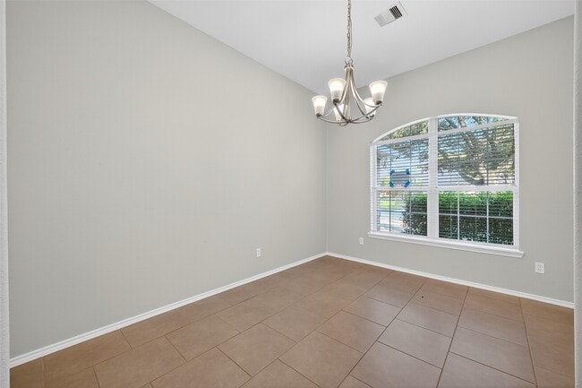 Building Photo - 1907 Meadow Edge Ln
