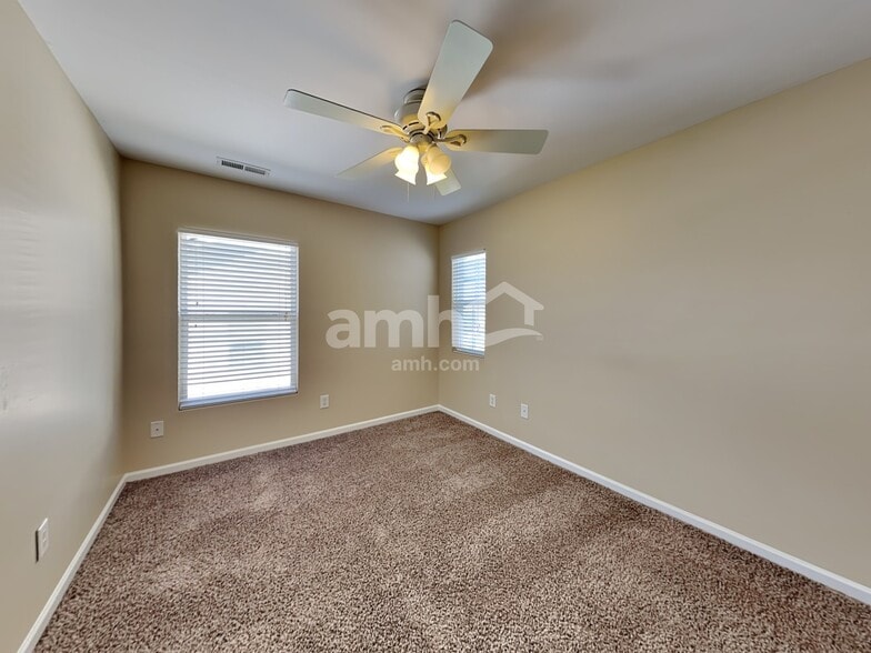 Building Photo - 148 Depot Ridge Rd