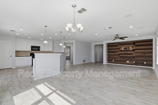 Building Photo - 1426 Cutler Bay
