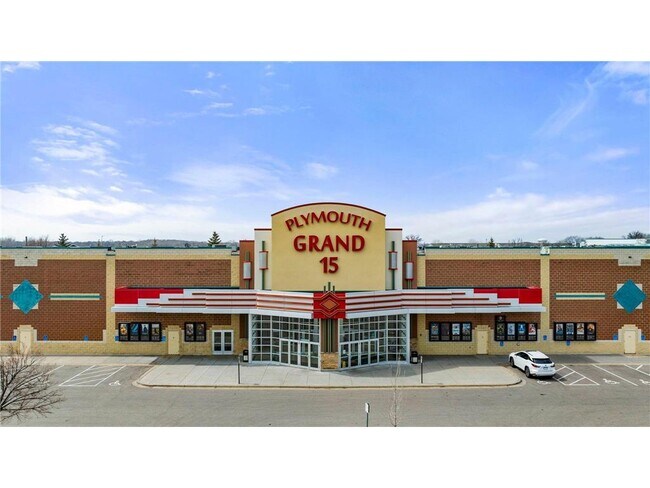 Building Photo - 3850 Plymouth Blvd
