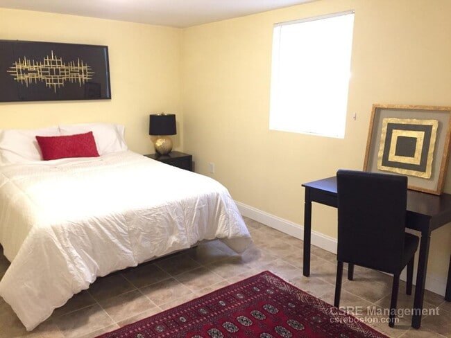Building Photo - Full Luxury Renovation!  Laundry in Unit! ...