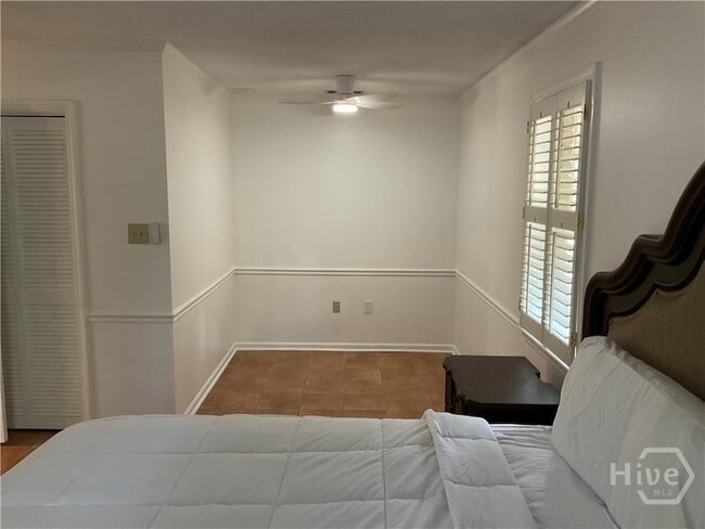 Building Photo - 902 Penn Waller Rd