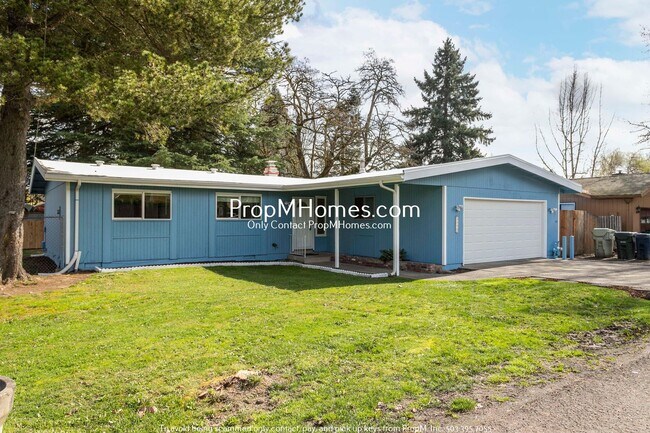 Building Photo - Fully Updated Home in Aloha - Large Yard!