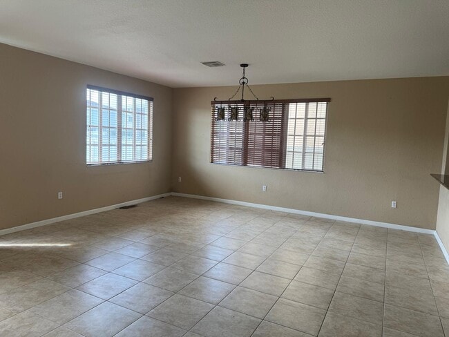 Building Photo - 14044 SW 276th Way