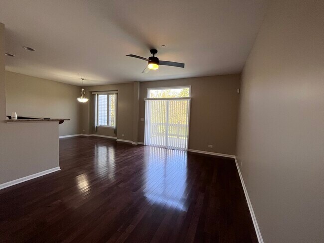 Building Photo - 6384 Cunningham Ct