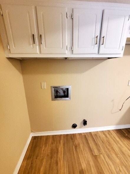 Building Photo - 1702 Jamestown Way