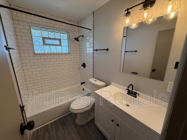 Building Photo - 3772 Dehner Dr