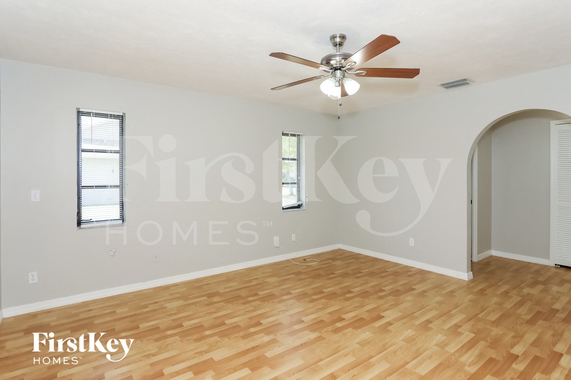 Building Photo - 3511 SE 1st Pl