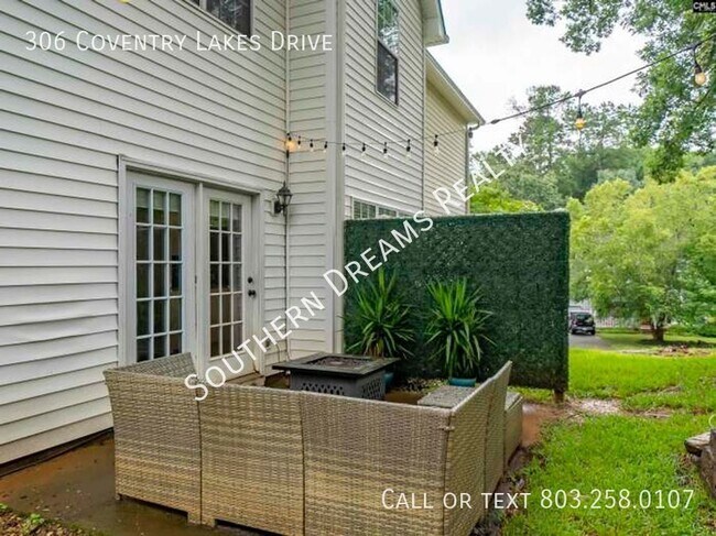 Building Photo - 306 Coventry Lake Dr