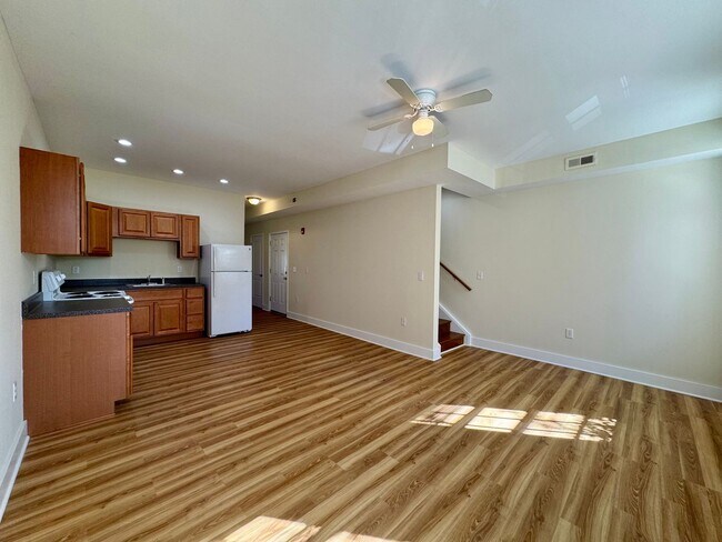 Building Photo - "Urban Charm in Baltimore, MD for rent