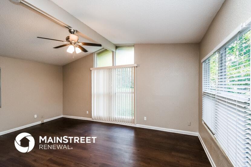 Building Photo - 2002 Constant Dr