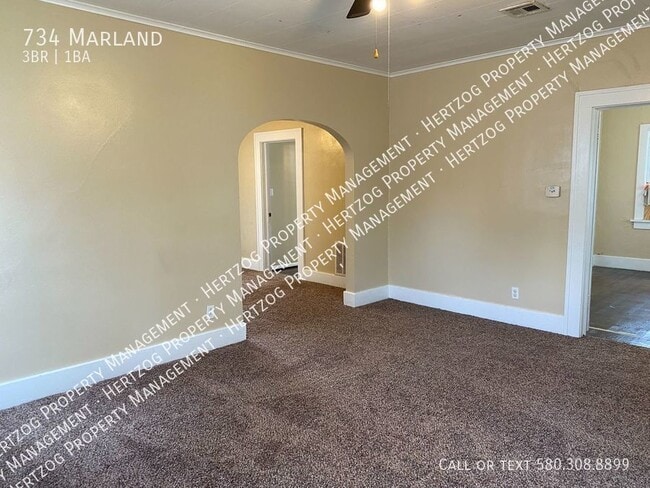 Building Photo - 734 Marland-