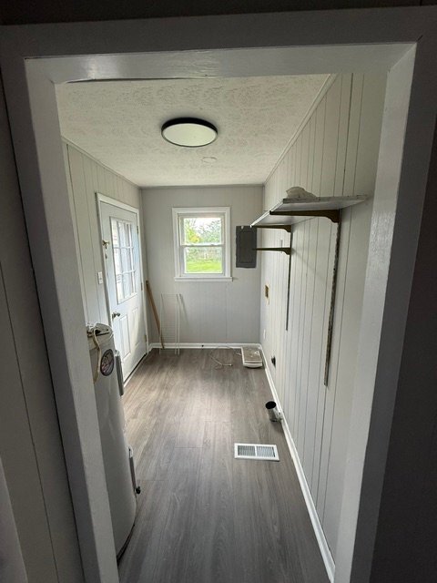 Building Photo - 206 Cave Mill Rd